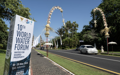 [SIARAN PERS WORLD WATER FORUM KE-10] Penjor Sambut Tamu World Water Forum ke-10 di Bali