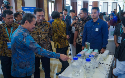 Menteri KP Perbanyak Modeling Rumput Laut untuk Pacu Hilirisasi